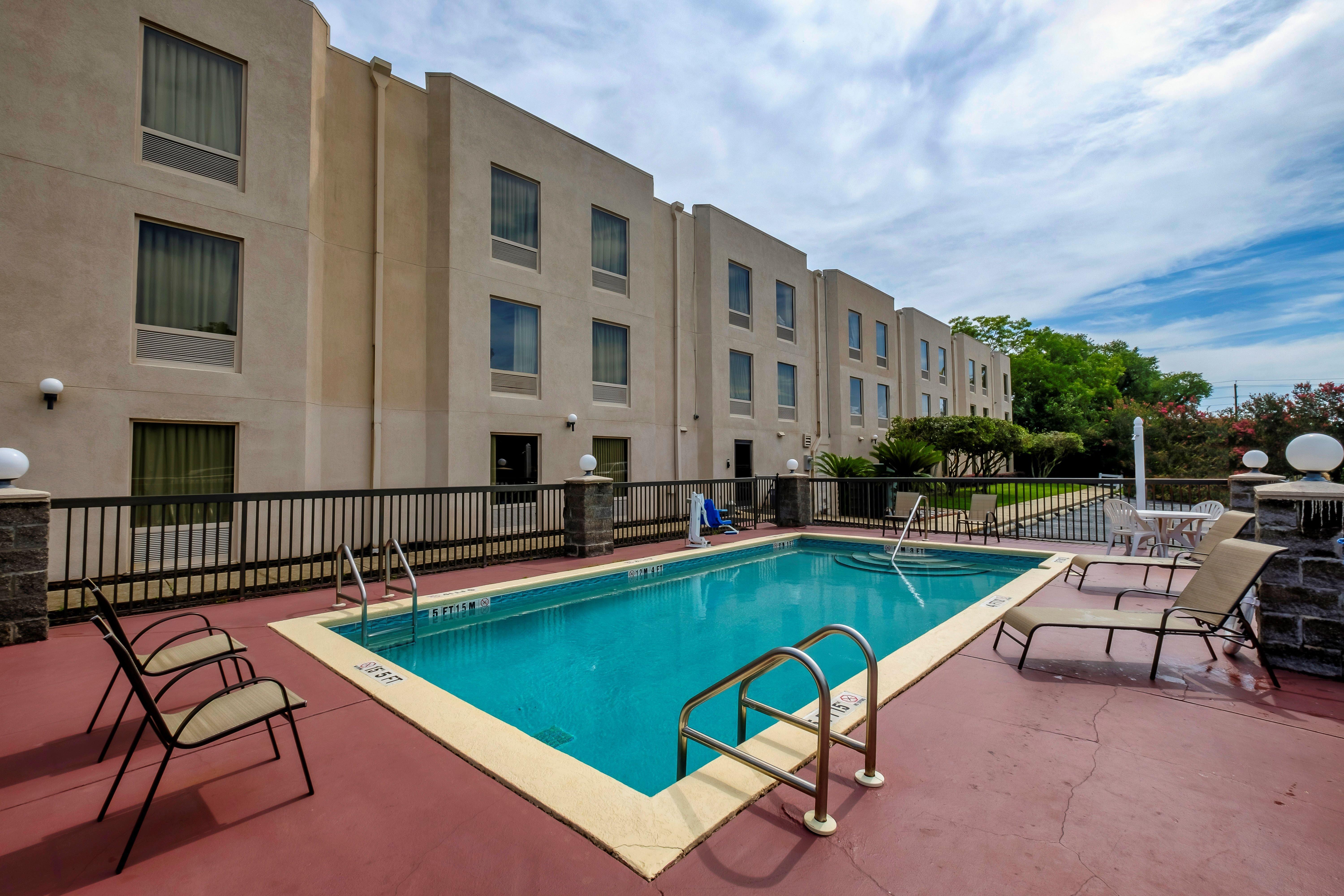 Red Roof Inn Pensacola Fairgrounds Esterno foto